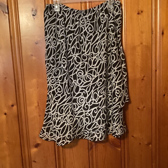 Size 16W top & bottom skirt with built in slip Women’s KSL Built in slip on both - Picture 4 of 6